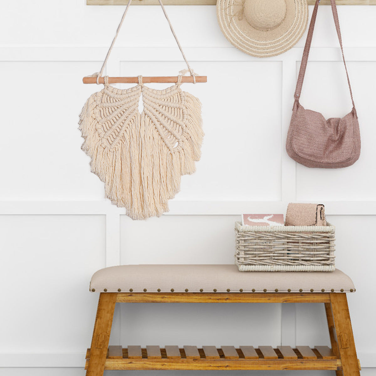 Handmade Macramé Leaf Wall Hanging – Boho Woven Tapestry Décor (30×35 cm)
