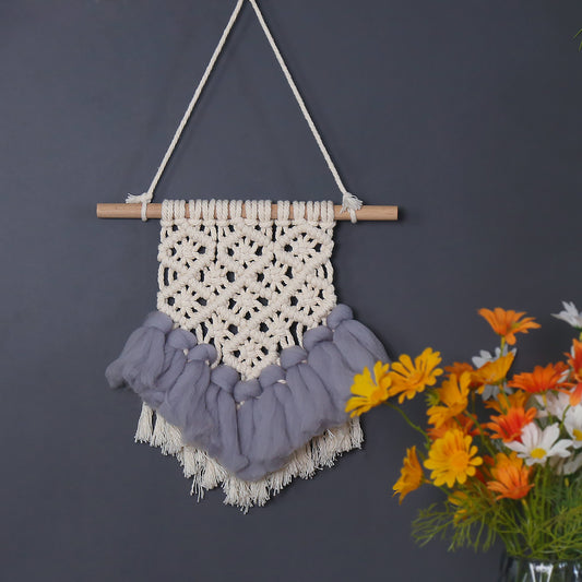 Handmade Boho Macramé Wall Hanging – Nordic Style Tapestry 20x30cm