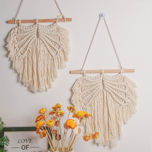 Handmade Macramé Leaf Wall Hanging – Boho Woven Tapestry Décor (30×35 cm)