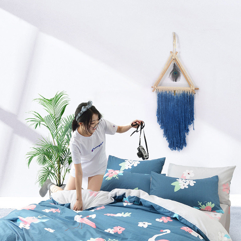 Handmade Macramé Triangle Wall Hanging – Large Boho Tapestry (45×110 cm)